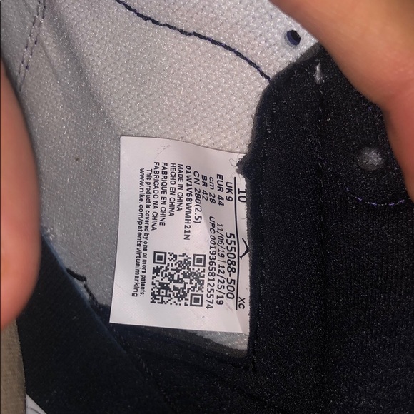 Jordan 1 High Court Purple - Picture 7 of 8